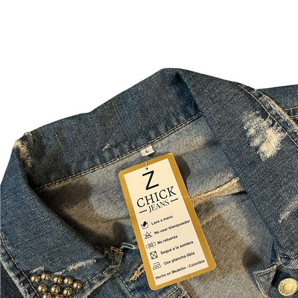 NWT Z Chick Distressed Embellished Cropped Jean Jacket Size Large - Picture 5 of 9